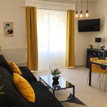 Appartement Lumea 80 M2 Climatise Parking Proche Sanctuaires Lourdes Exteriör bild